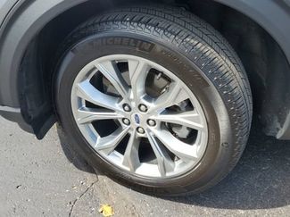 Used 2023 Ford Explorer XLT w/ Equipment Group 202A AWD/4WD video 3