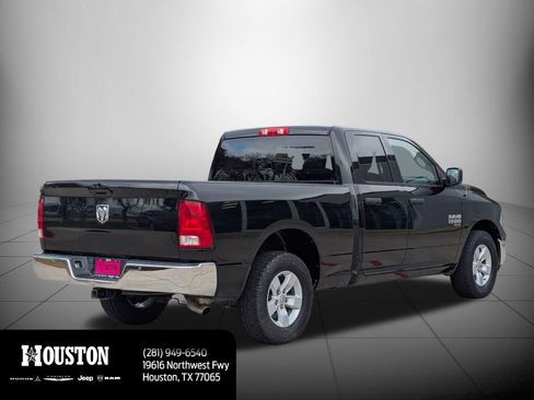 Used 2020 RAM 1500 Tradesman w/ Chrome Plus Package image 3