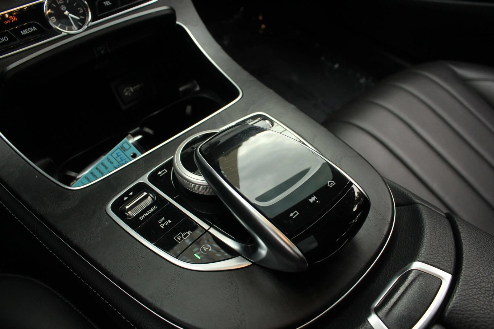 Used 2018 Mercedes-Benz E 400 4MATIC Wagon w/ Premium 3 Package image 35