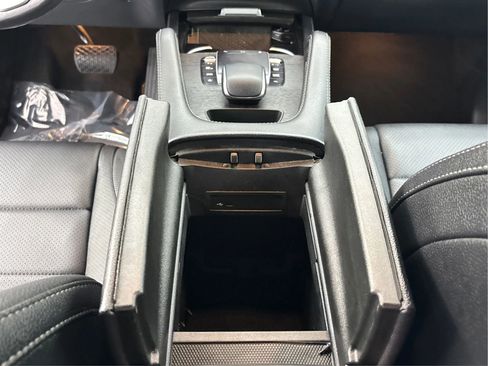 Used 2021 Mercedes-Benz GLE 350 GLE 350 4MATIC Sport Utility 4 image 20