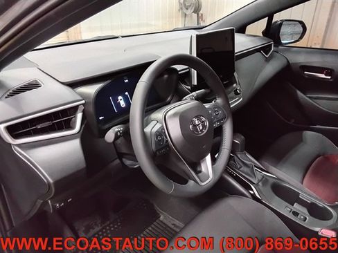 Used 2026 Toyota Corolla SE FWD image 11