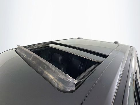 Used 2022 Ford F150 Lariat w/ Equipment Group 502A High image 16