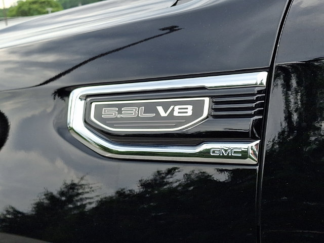 Used 2025 GMC Sierra 1500 SLT AWD/4WD image 29