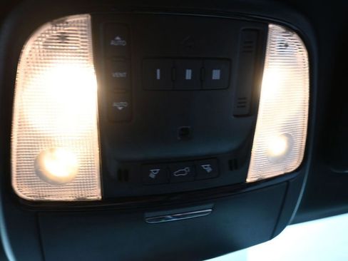 Used 2024 Dodge Durango GT AWD/4WD image 15