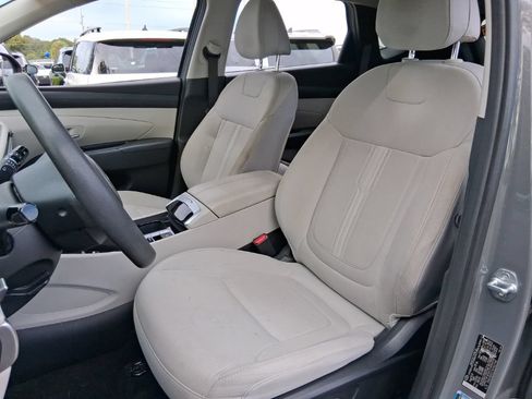 Used 2025 Hyundai Tucson SEL FWD image 10