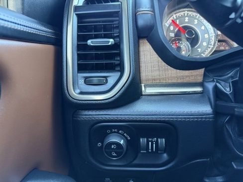 Used 2022 RAM 1500 Limited w/ Body Color Bumper Group image 21