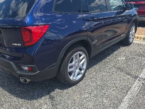 Used 2025 Honda Passport EX-L image 6