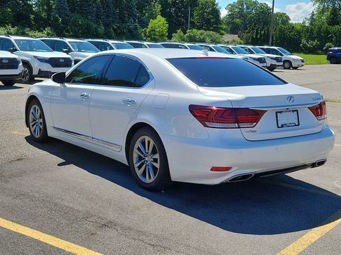 Used 2016 Lexus LS 460 AWD w/ Comfort Package image 3