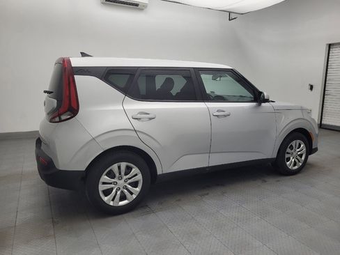 Used 2020 Kia Soul LX FWD image 10