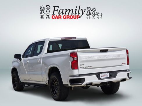 Used 2023 Chevrolet Silverado 1500 RST w/ Z71 Off-Road Package AWD/4WD image 3