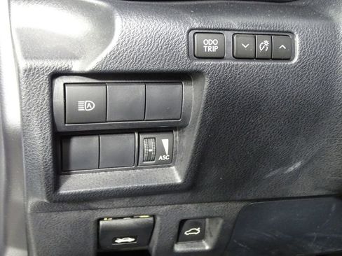 Used 2023 Lexus IS 350 F Sport image 17