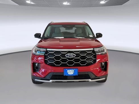 Certified 2025 Ford Explorer Platinum w/ Ultimate Package AWD/4WD image 6