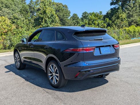 New 2026 Jaguar F-PACE R-Dynamic S image 7