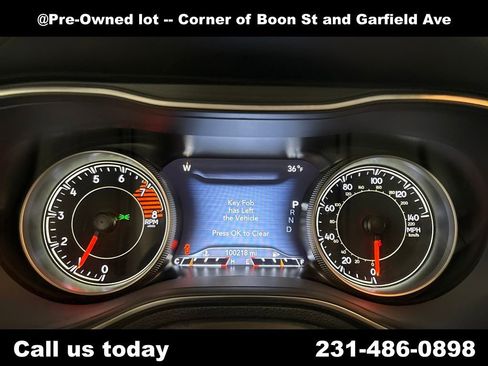 Used 2020 Jeep Cherokee Limited image 19