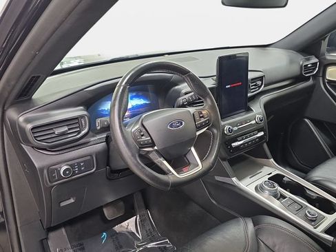 Used 2020 Ford Explorer ST w/ Premium Technology Package AWD/4WD image 16