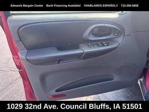 Used 2004 Chevrolet TrailBlazer LT w/ LT Preferred Equipment Group AWD/4WD image 15