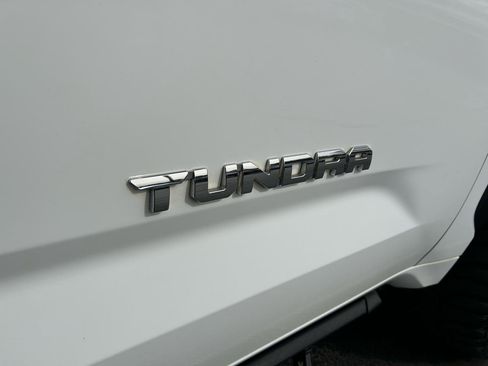 Used 2022 Toyota Tundra SR5 w/ Convenience Package image 34