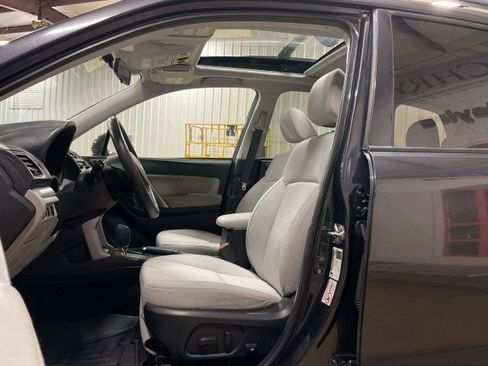 Used 2018 Subaru Forester 2.5i Premium image 14