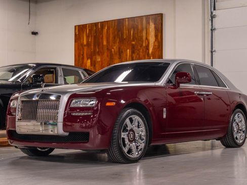 Used 2011 Rolls-Royce Ghost RWD image 2
