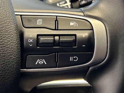 Used 2023 Kia Sportage EX FWD image 21