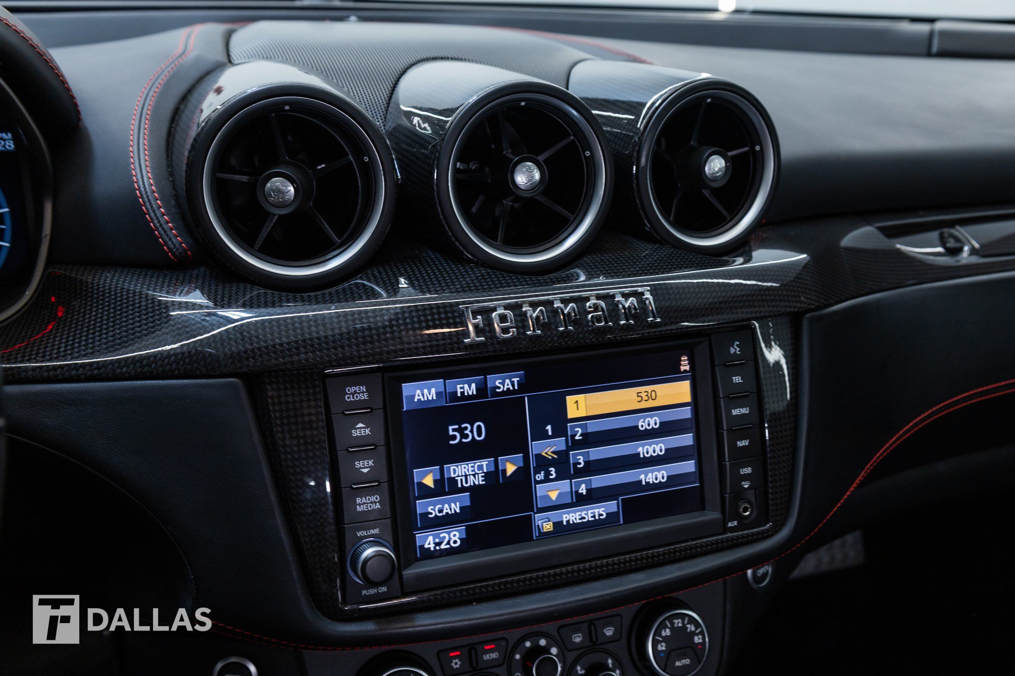Used 2012 Ferrari FF AWD/4WD image 28