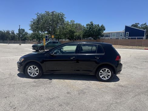 Used 2015 Volkswagen Golf S w/ Lighting Package FWD image 7