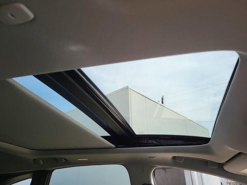 New 2025 Nissan Murano SL image 13