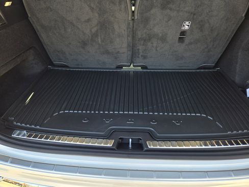 New 2026 Volvo XC90 T8 Plus image 34