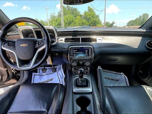 Used 2014 Chevrolet Camaro SS w/ RS Package RWD image 5