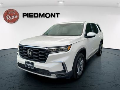 Used 2025 Honda Pilot EX-L