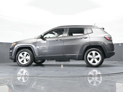 Used 2021 Jeep Compass Latitude image 52