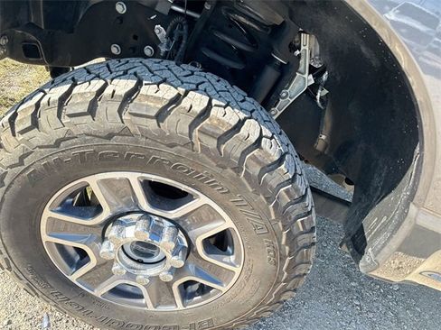 Certified 2023 Ford F250 Lariat w/ Tow Technology Package image 39