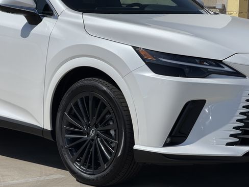 New 2026 Lexus RX 350 FWD image 4