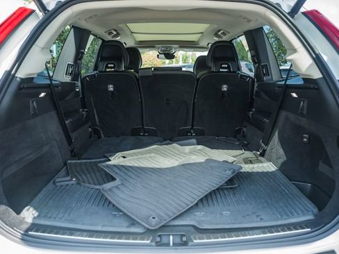 Certified 2023 Volvo XC90 T8 Ultimate w/ Protection Package Premier AWD/4WD image 10
