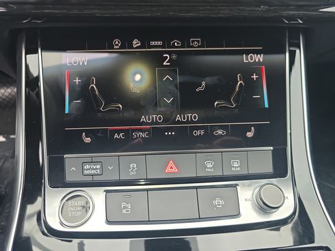 Used 2021 Audi Q7 3.0T Premium w/ Convenience Package AWD/4WD image 18