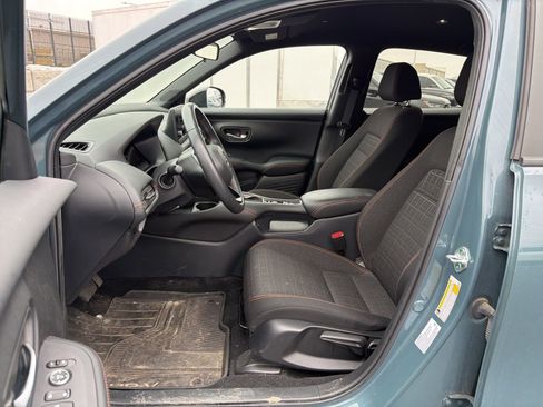 Used 2024 Honda HR-V Sport image 10