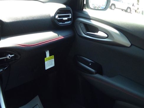 Certified 2024 Dodge Hornet R/T image 33