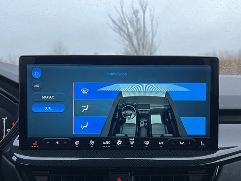 Used 2025 Ford Escape ST-Line Select w/ Tech Pack #1 image 24