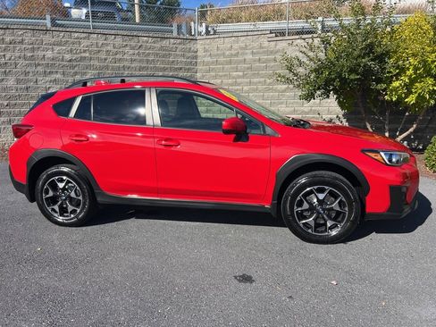Used 2020 Subaru Crosstrek 2.0i Premium image 9