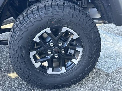 New 2026 Jeep Gladiator Rubicon w/ Safety Group image 36