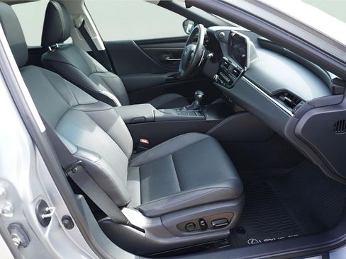Used 2022 Lexus ES 350 w/ Premium Package FWD image 24