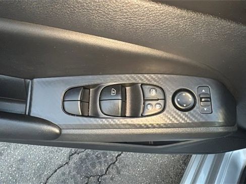 Used 2024 Nissan Altima 2.5 S image 12