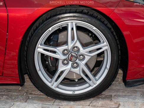 Used 2021 Chevrolet Corvette Stingray Premium Cpe w/ Z51 Performance Package image 36