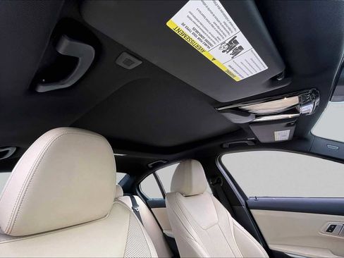 Used 2023 BMW 330i Sedan w/ Driving Assistance Package RWD image 12