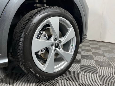 Certified 2025 Audi Q5 Premium Plus w/ Premium Plus image 12