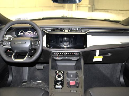 New 2026 Jeep Cherokee Limited AWD/4WD image 9