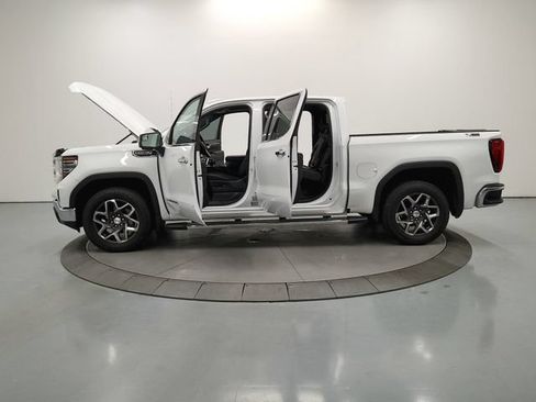 Used 2025 GMC Sierra 1500 SLT w/ SLT Premium Package AWD/4WD image 12