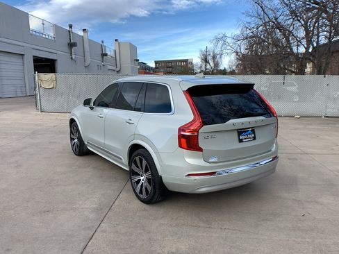 Used 2022 Volvo XC90 T6 Inscription w/ Advanced Package image 3