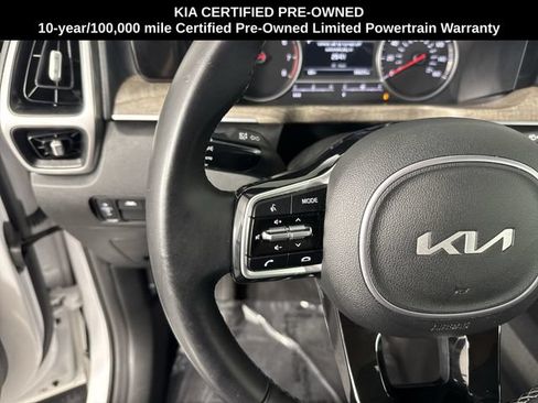 Used 2022 Kia Sorento S AWD/4WD image 11