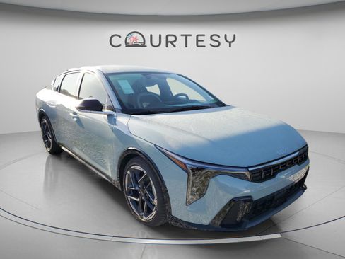New 2026 Kia K4 GT-Line image 4